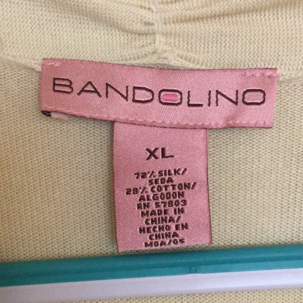 NWT Bandolino Light Yellow Wrap Top with Pink Label - Picture 2 of 16